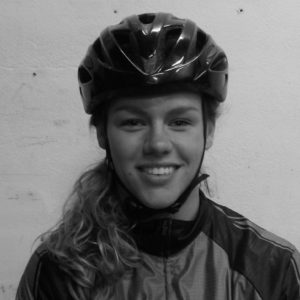 portretfoto fietskoerier romy theimessen