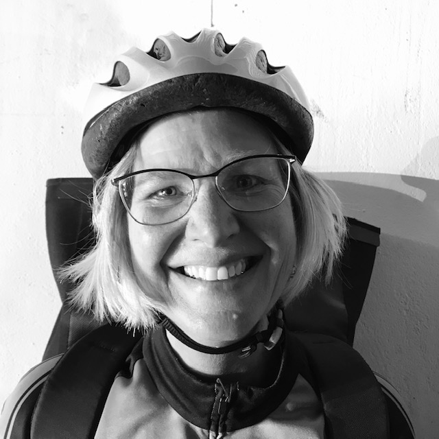 portretfoto fietskoerier romy theimessen