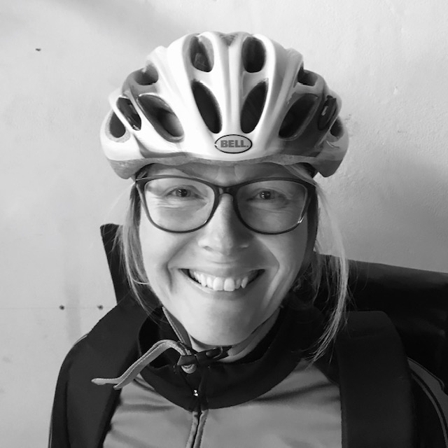 portretfoto fietskoerier erika holwerda