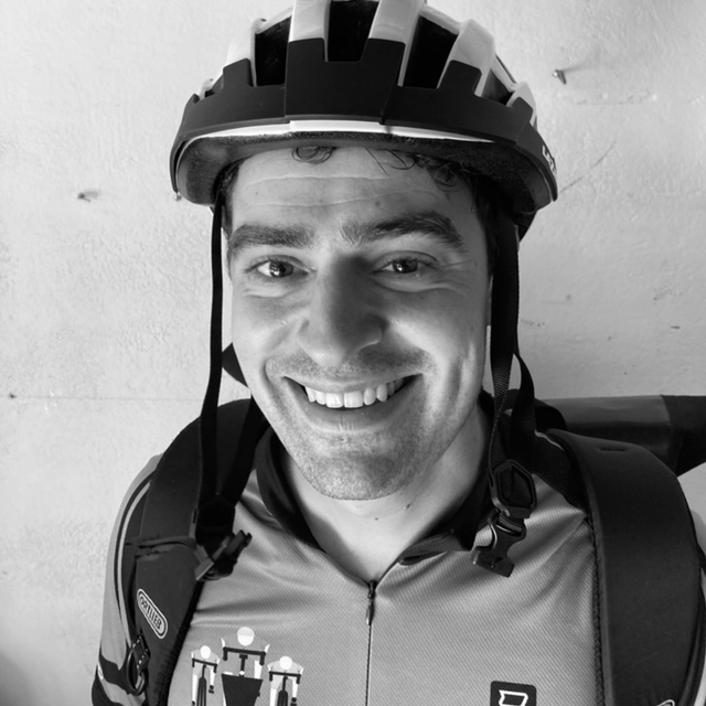 Jasper portretfoto fietskoerier romy theimessen