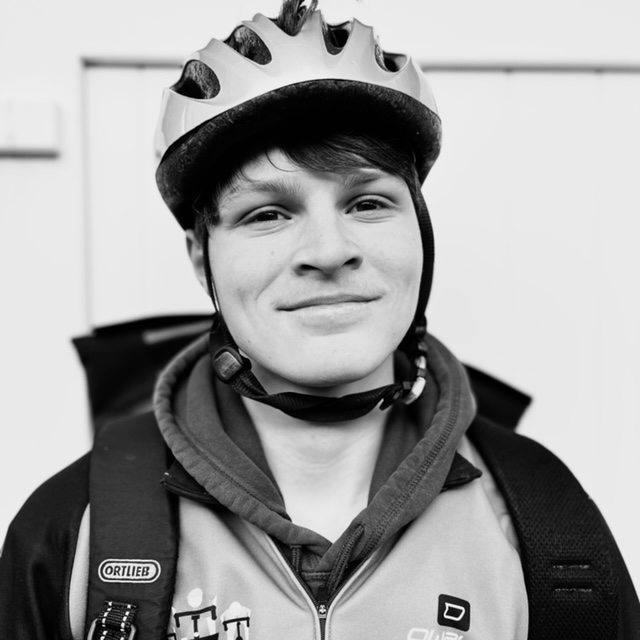portretfoto fietskoerier britt landman